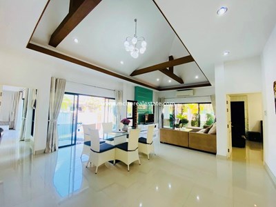 4 Bedroom Pool Villa for Rent in Baan Dusit Pattaya - House - Huai Yai - 